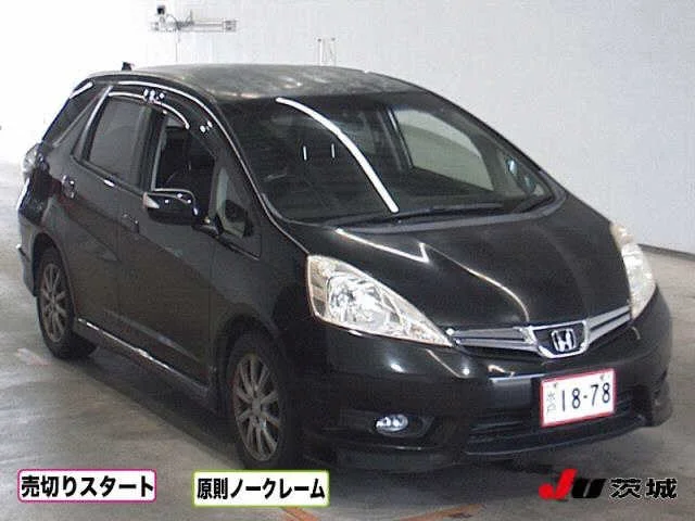 Honda Fit Shuttle GG7 2013